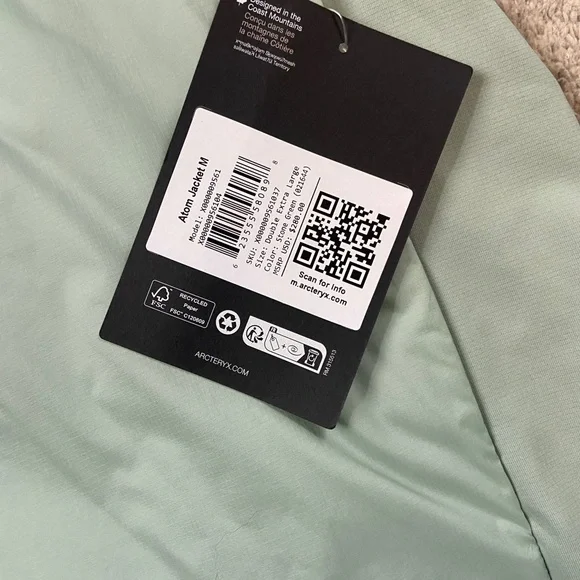 Arc'teryx Men's Mint Green Performance Jacket - Picture 12 of 13